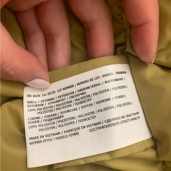 Woolrich Luxury Arctic Down Parka with Detachable Fur - Picture 8 of 10